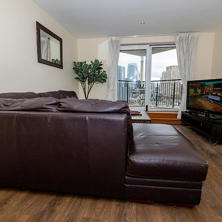 Two Bed Apartment Near Canary Wharf Лондон Екстериор снимка