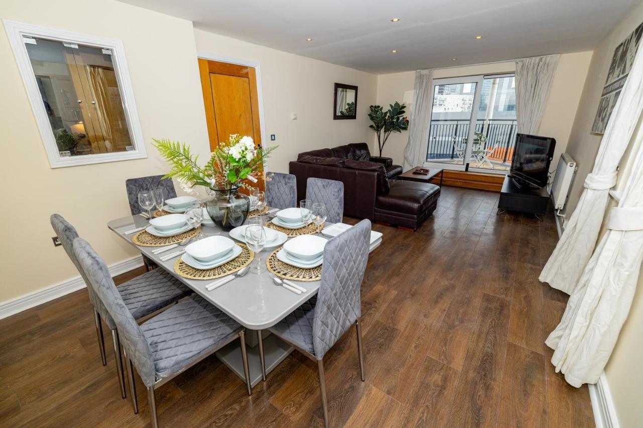 Two Bed Apartment Near Canary Wharf Лондон Екстериор снимка