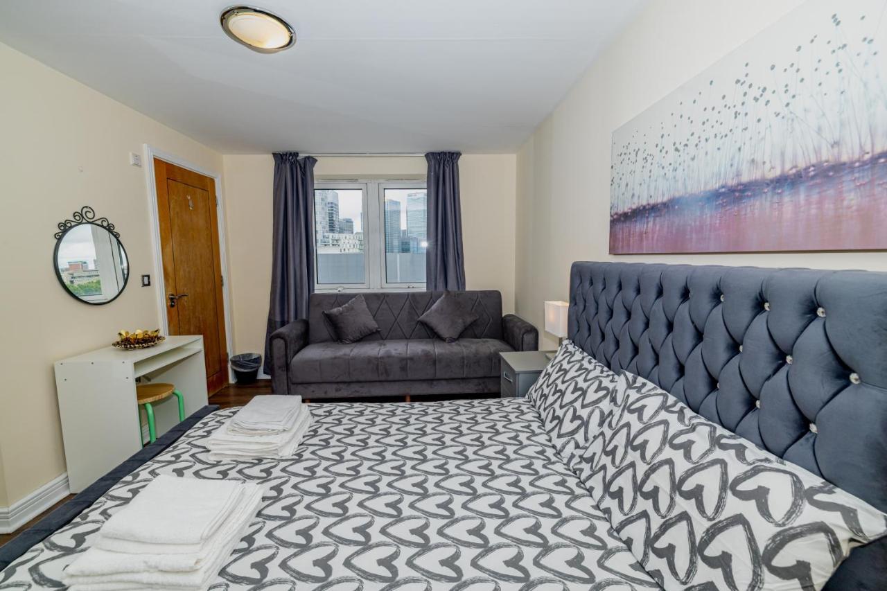 Two Bed Apartment Near Canary Wharf Лондон Екстериор снимка